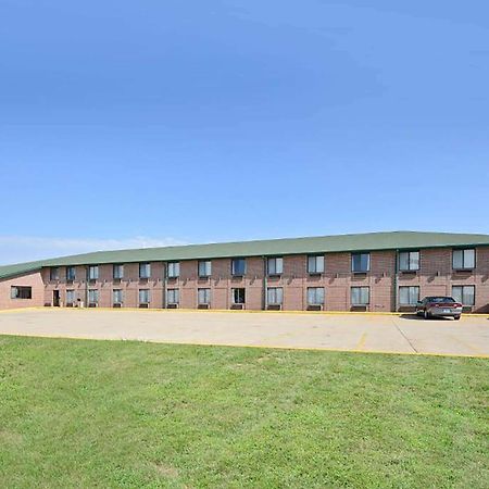 Days Inn By Wyndham Ozark Springfield Buitenkant foto